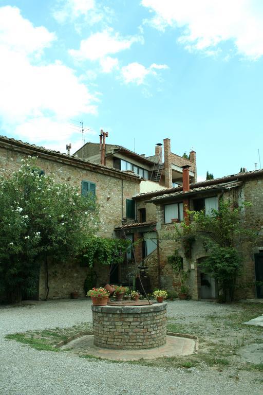 Agriturismo Santa Croce Сан-Джиминьяно Экстерьер фото