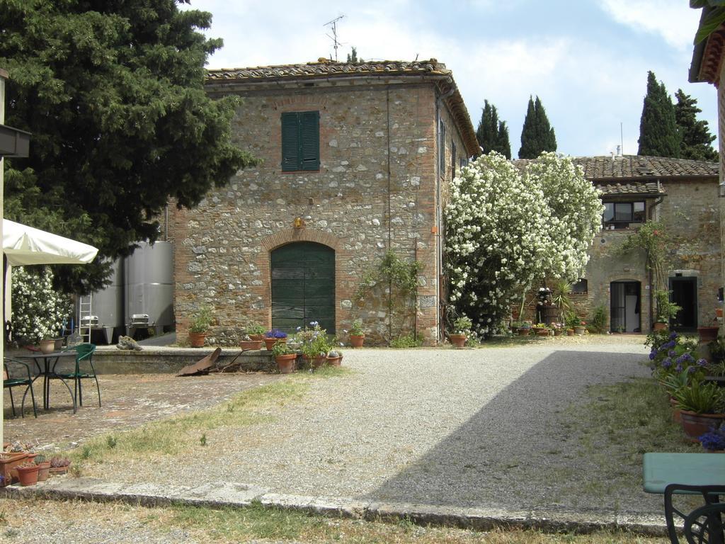 Agriturismo Santa Croce Сан-Джиминьяно Экстерьер фото